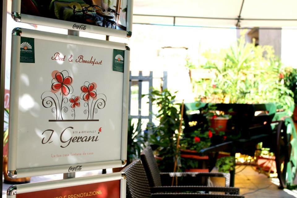 I Gerani Bed & Breakfast Bosa Eksteriør bilde